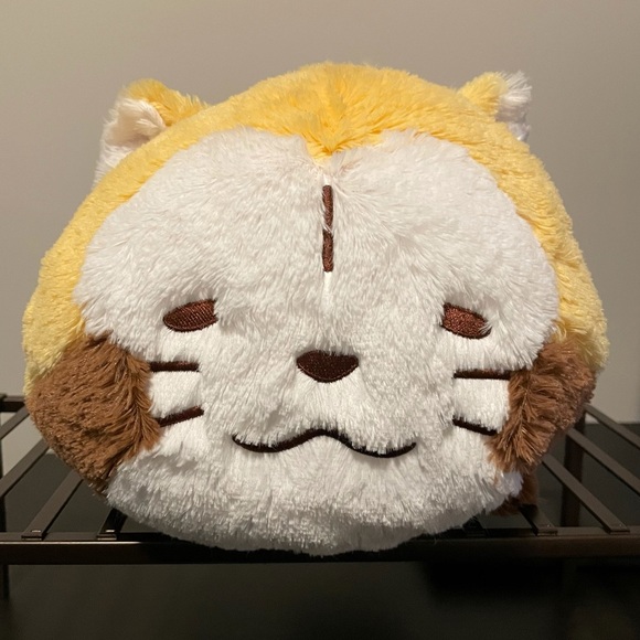 Puchi Rascal Japanese Raccoon Plush - Picture 3 of 3